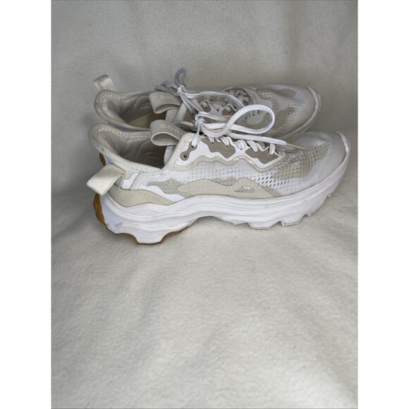 Sorel Women's Kinetic Breakthru Tech Sneaker Size 6 White Athletic Platform Shoe - Picture 1 of 8